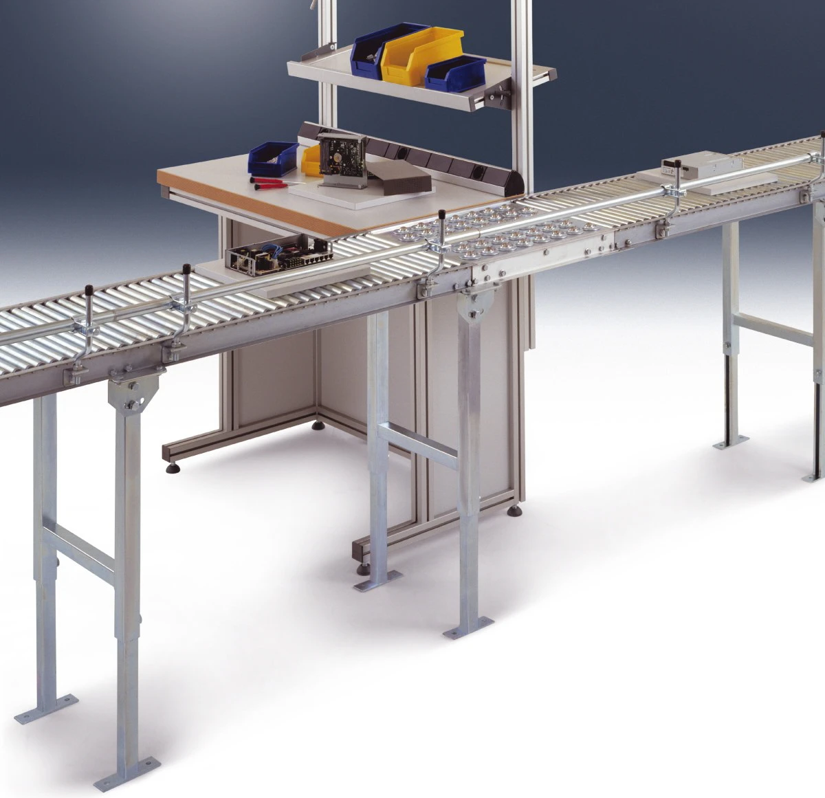 Alu-Material-Transpor-Rollenbahnen fuer Arbeitstische-A Alu-Material-Transpor-Rollenbahnen fuer Arbeitstische-A